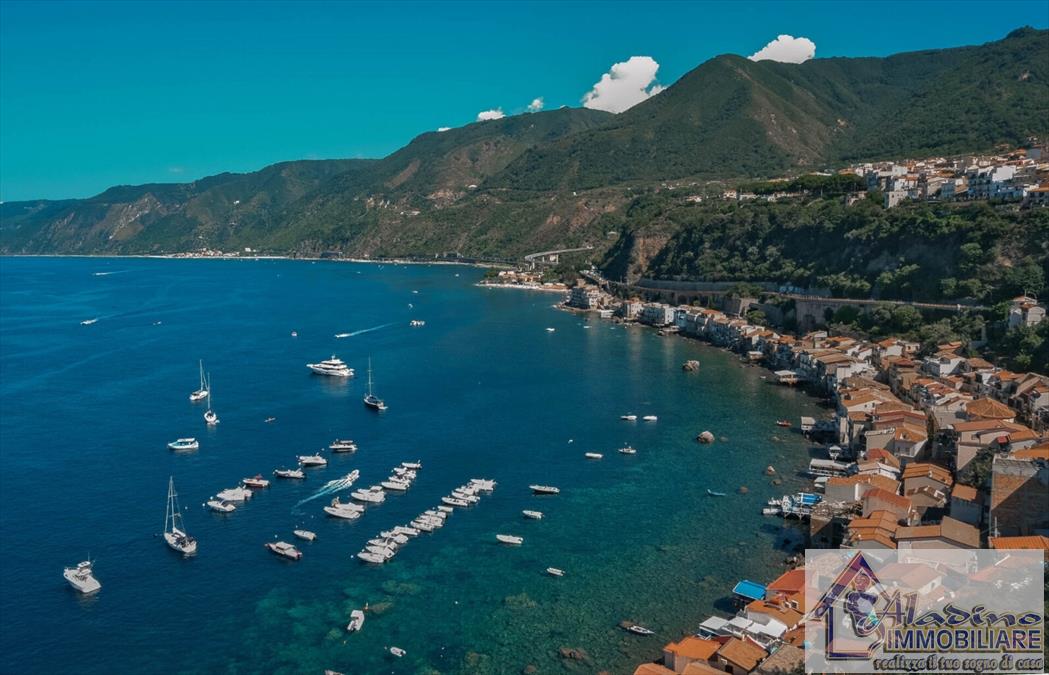 Bilocale ristrutturato in lungomare di scilla, Scilla