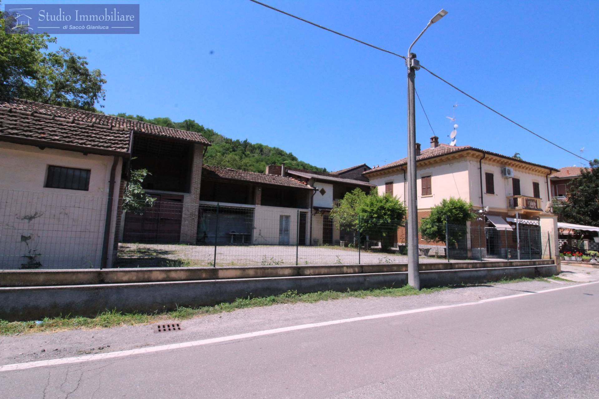 Casa indipendente con terrazzo a Torricella Verzate