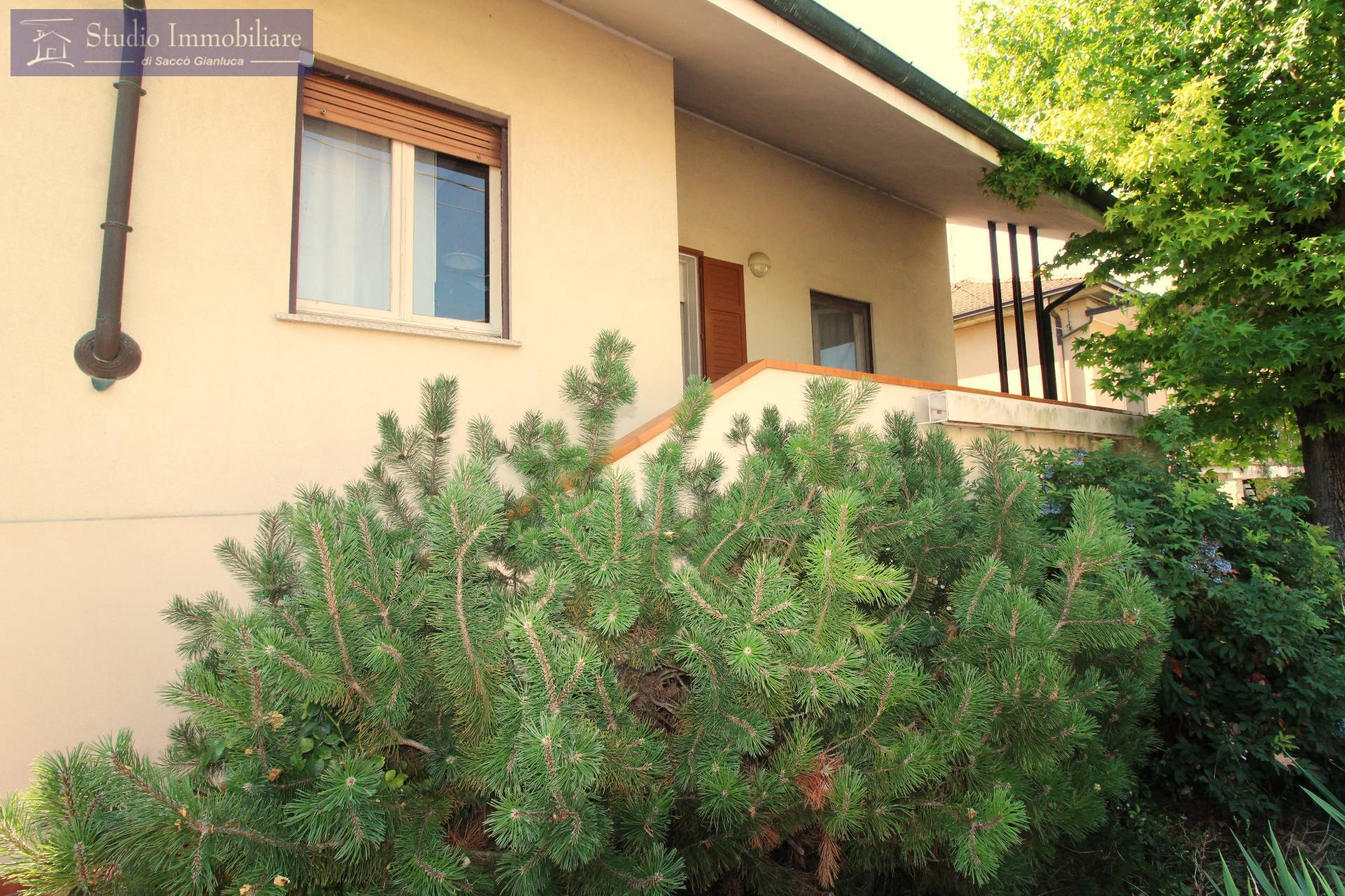 Villa Unifamigliare in vendita a Lungavilla