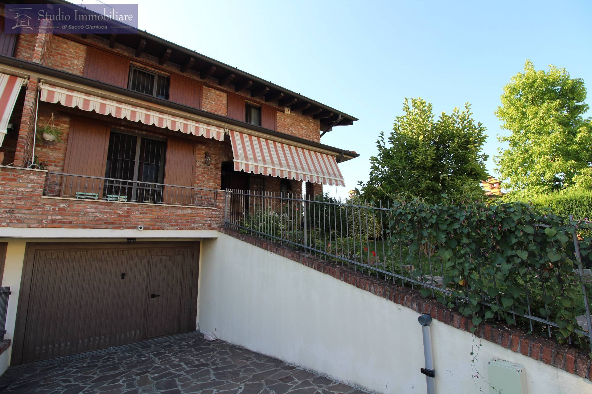 Porzione di villa bifamigliare in vendita a Bressana Bottarone