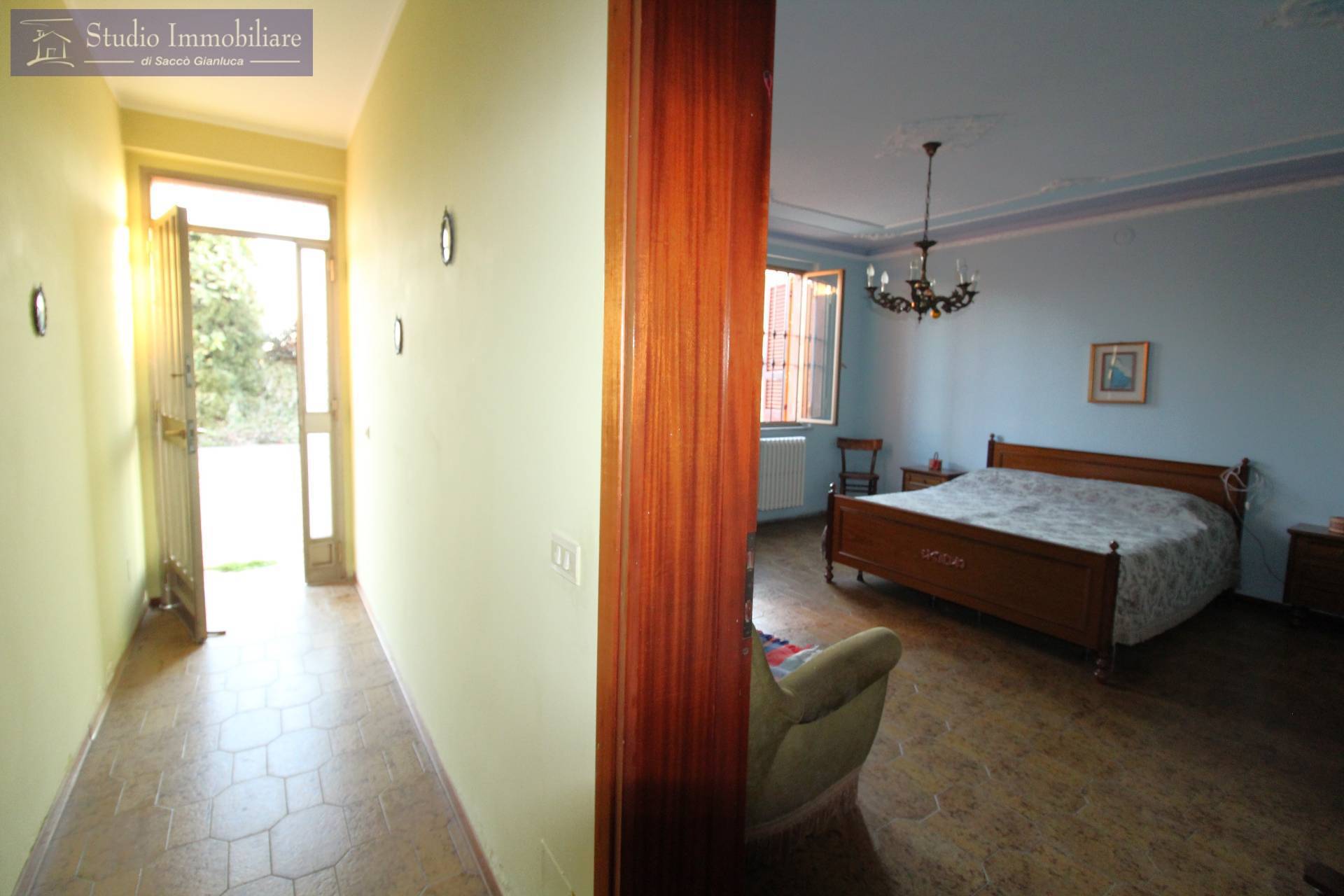 Casa indipendente in vendita a Rea