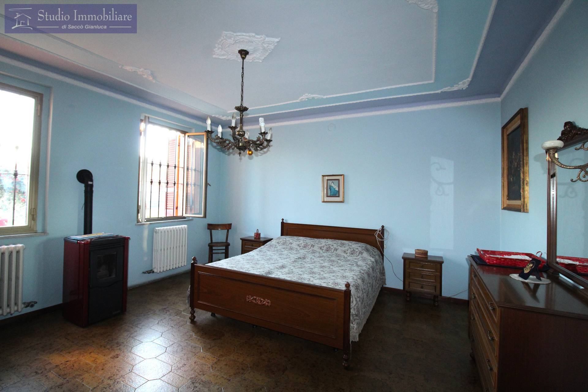 Casa indipendente in vendita a Rea