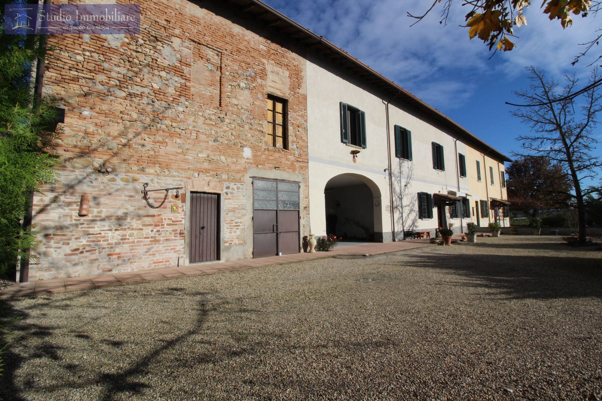 Casa indipendente in vendita a Voghera