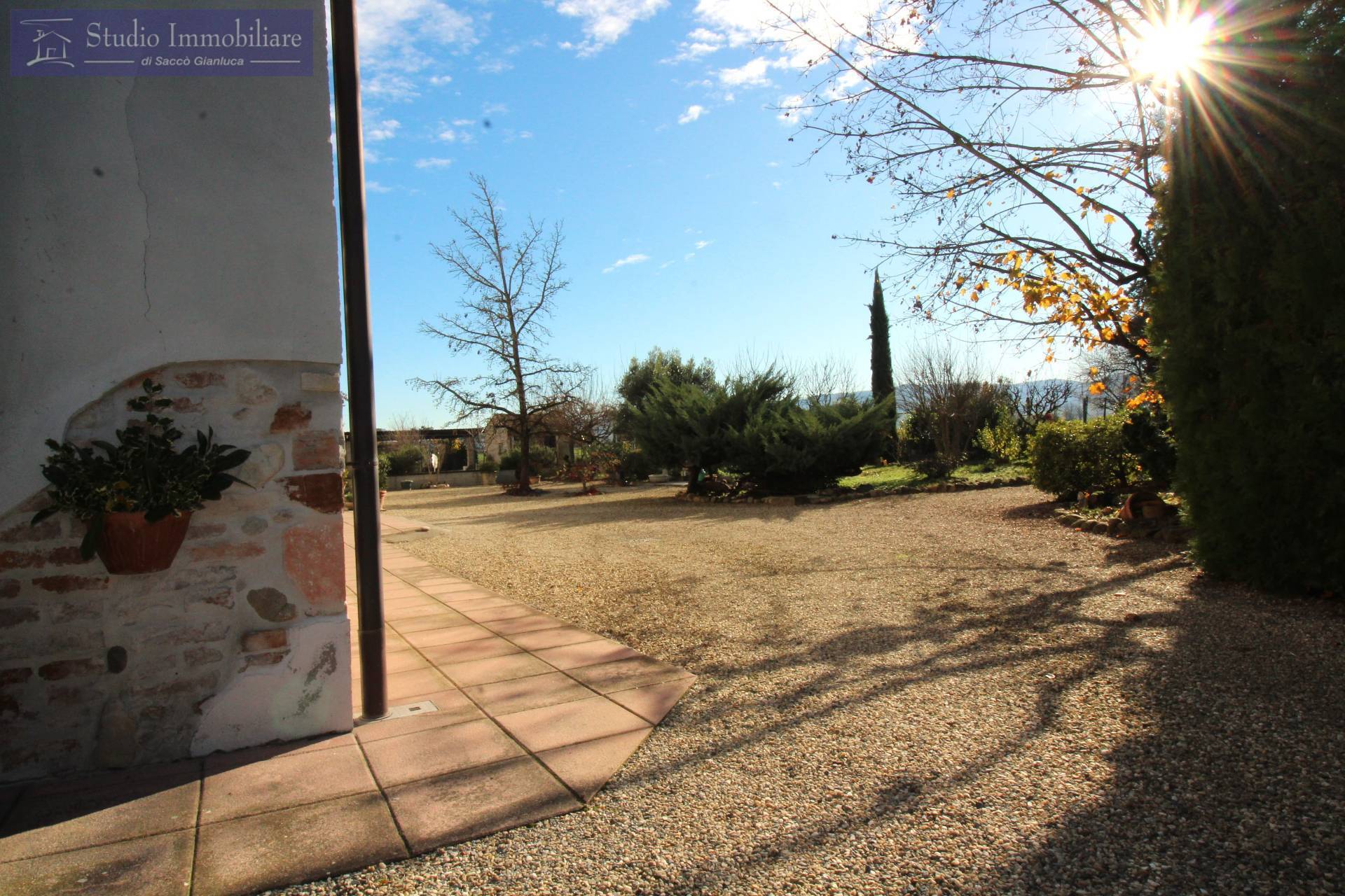 Casa indipendente in vendita a Voghera