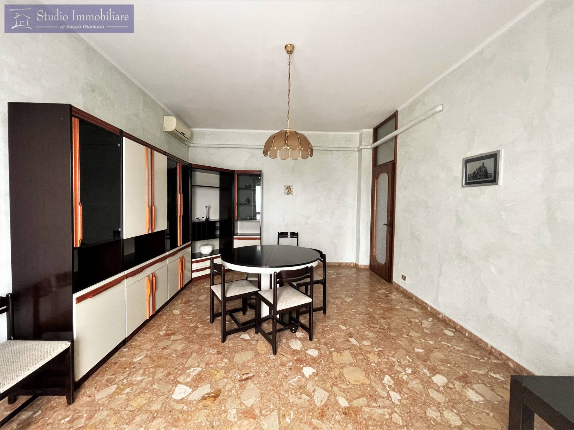 Appartamento in vendita a Bastida Pancarana