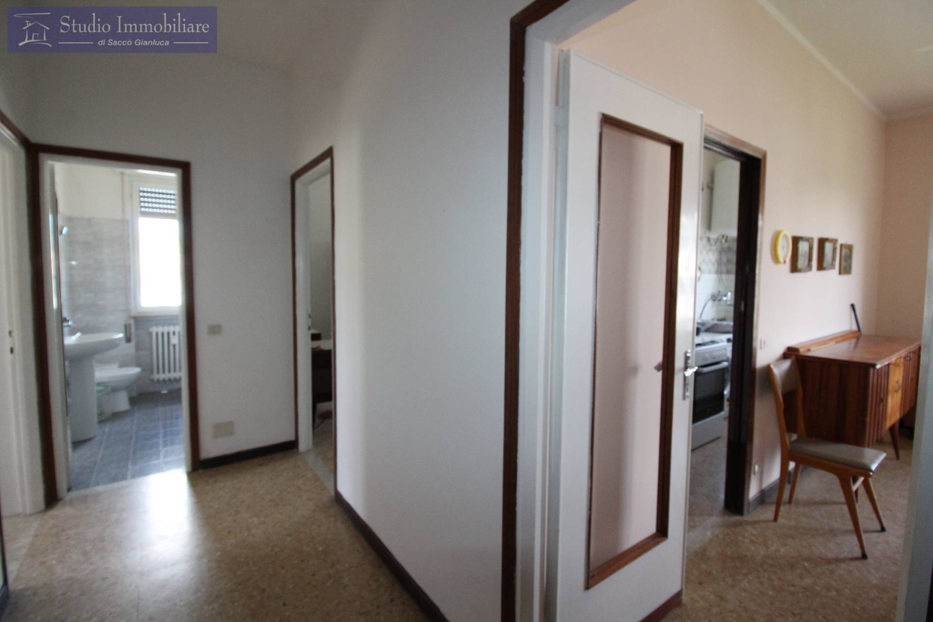 Appartamento in vendita a Bressana Bottarone