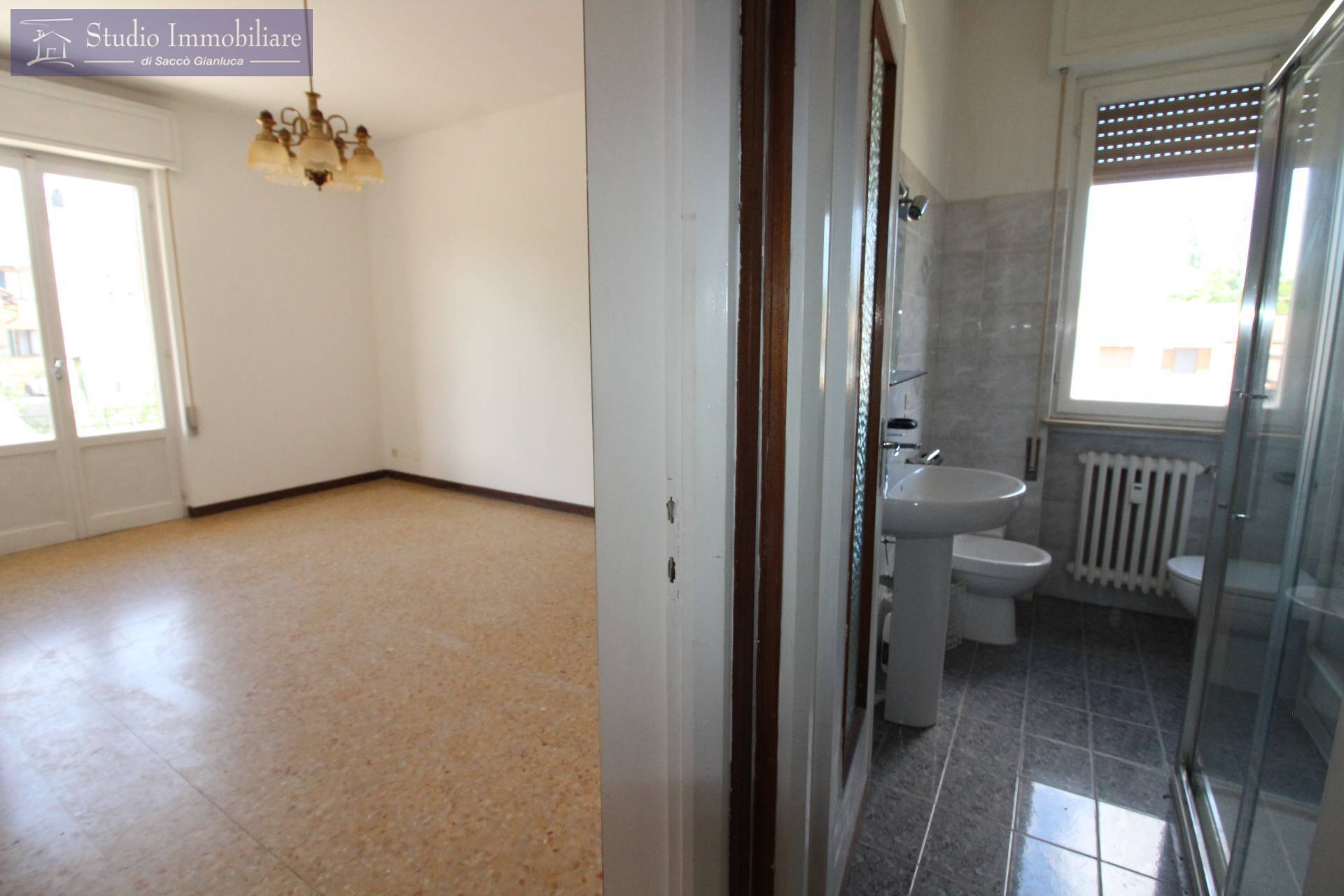 Appartamento in vendita a Bressana Bottarone