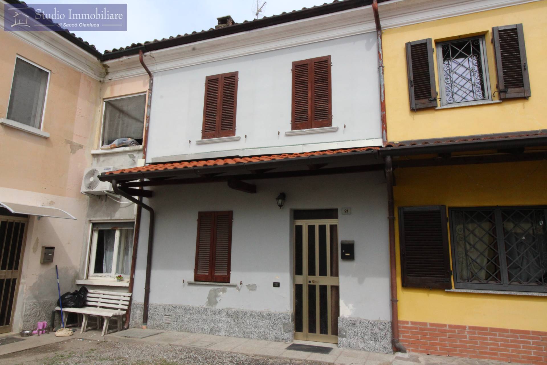 Porzione di casa in vendita a Bressana Bottarone