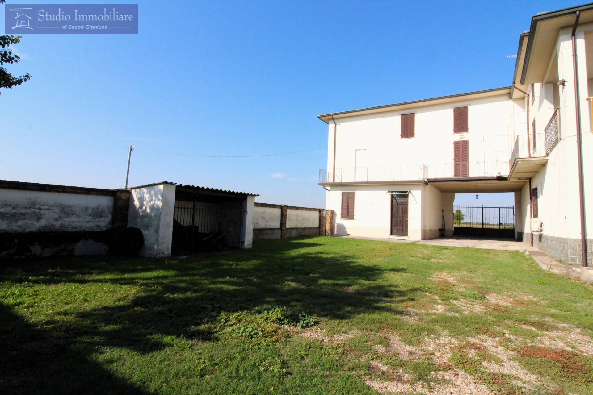 Porzione di cascina in vendita a Casatisma