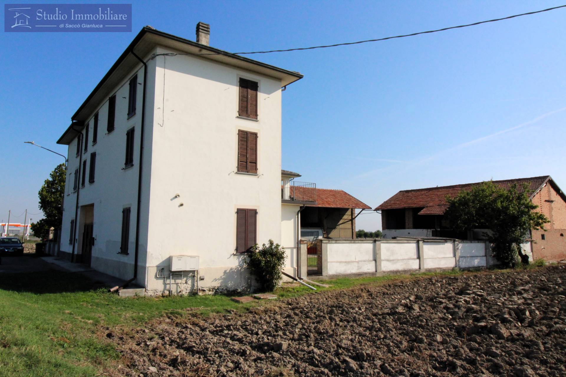 Porzione di cascina in vendita a Casatisma