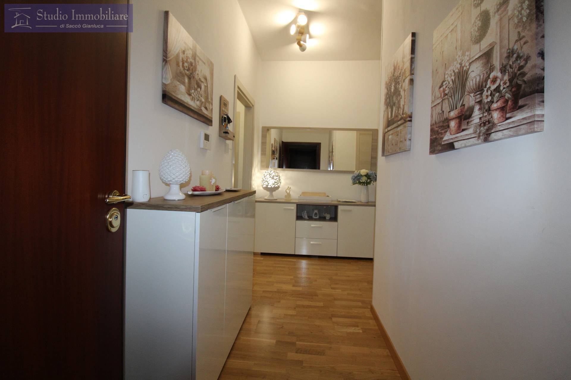 Appartamento in vendita a Voghera