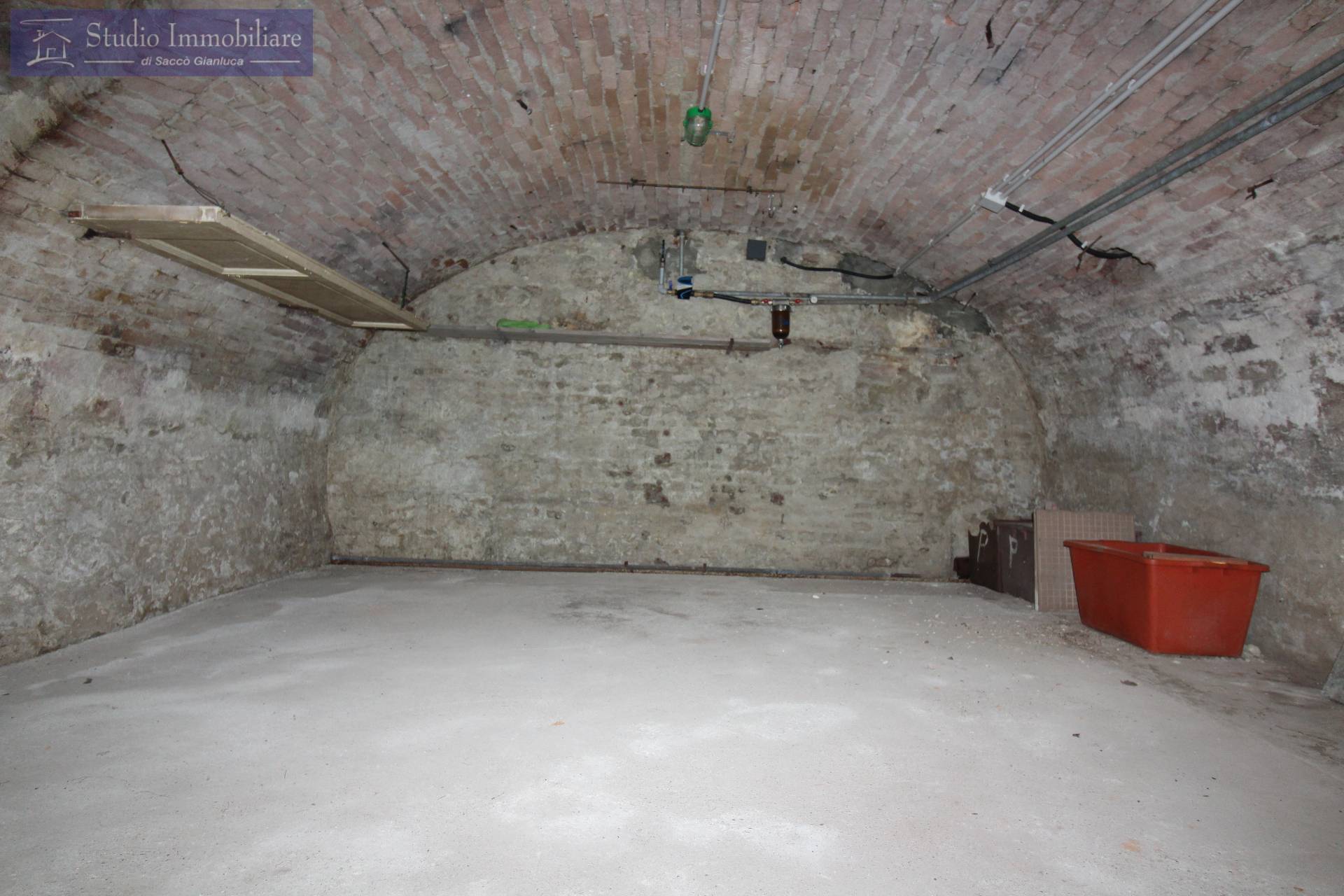 Casa indipendente in vendita a Bressana Bottarone