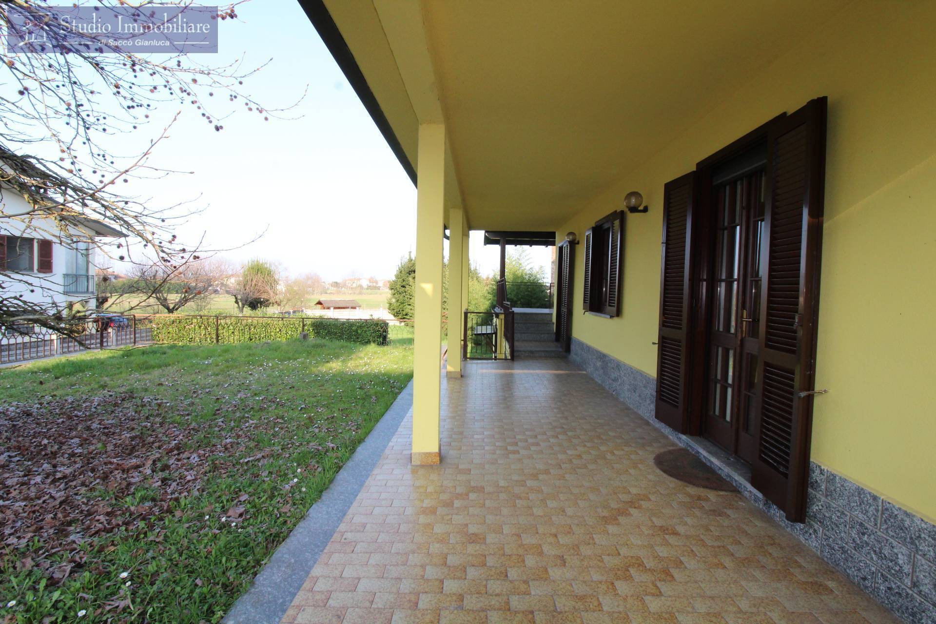 Casa indipendente in vendita a Bressana Bottarone