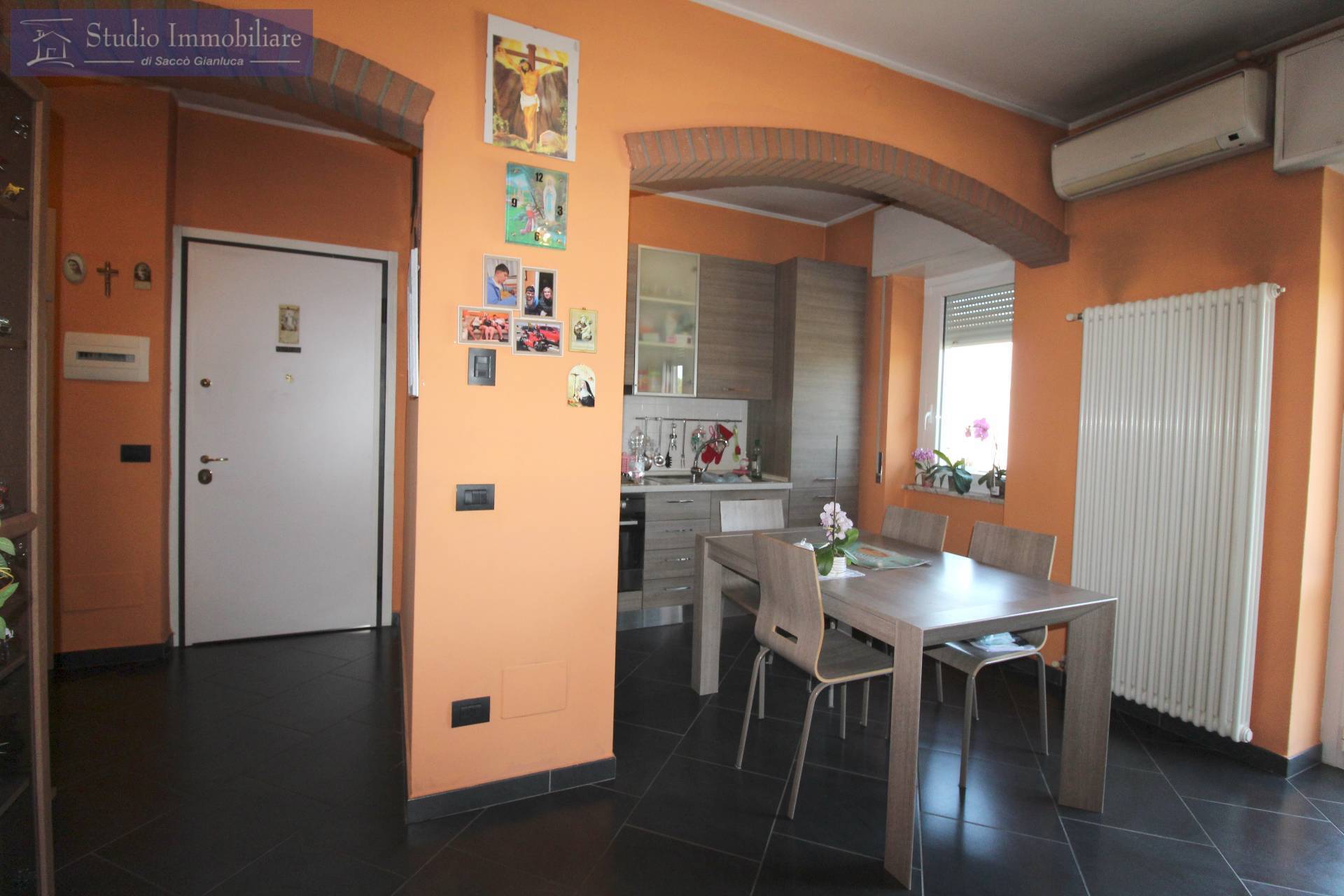 Appartamento in vendita a Bressana Bottarone