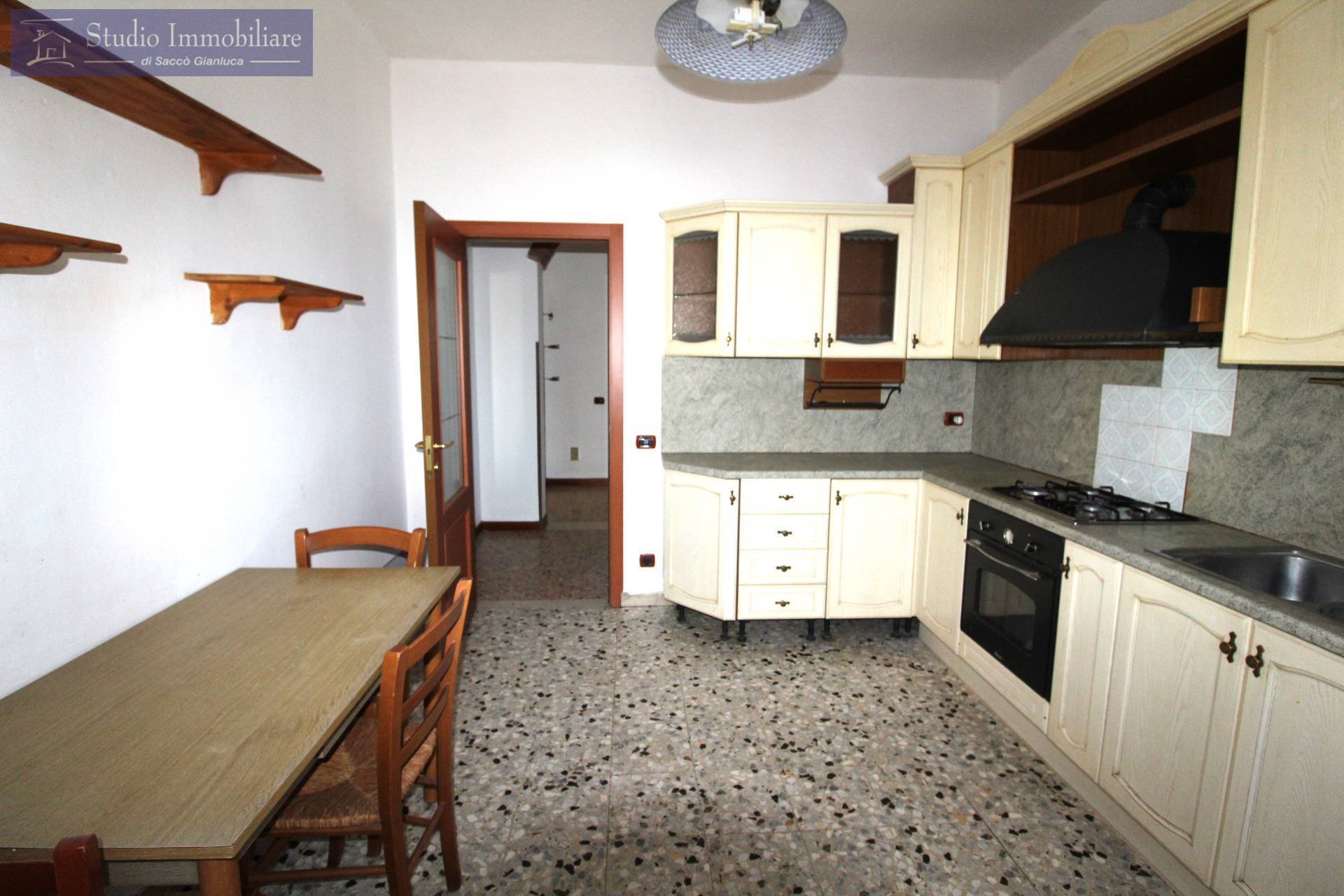 Appartamento in vendita a Bastida Pancarana