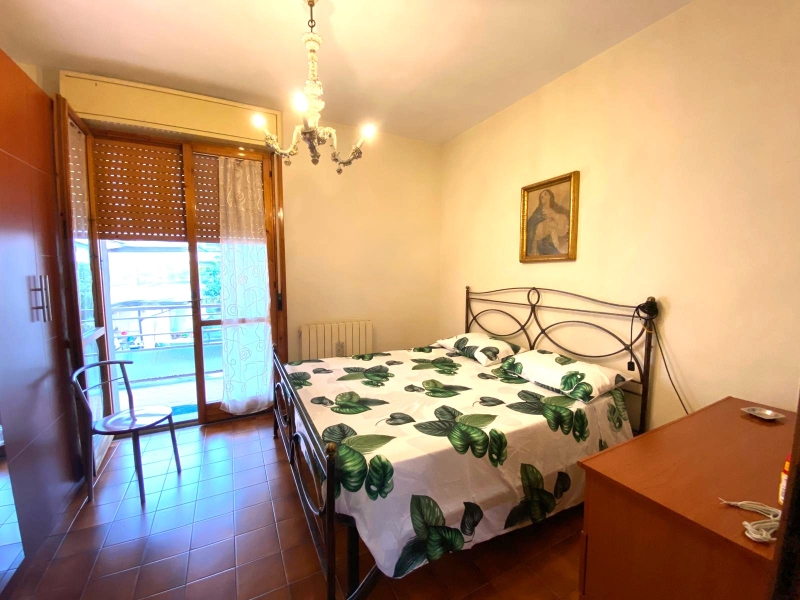 Trilocale con terrazzo a Montecatini-Terme