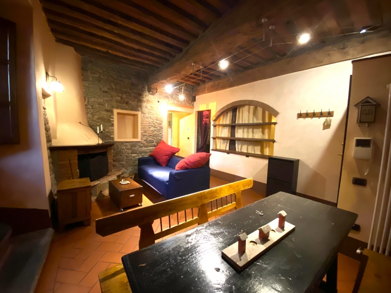 Trilocale arredato in affitto a Buggiano