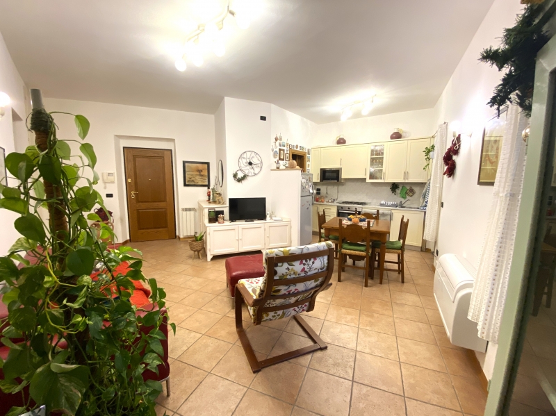 Trilocale in vendita a Massa e Cozzile