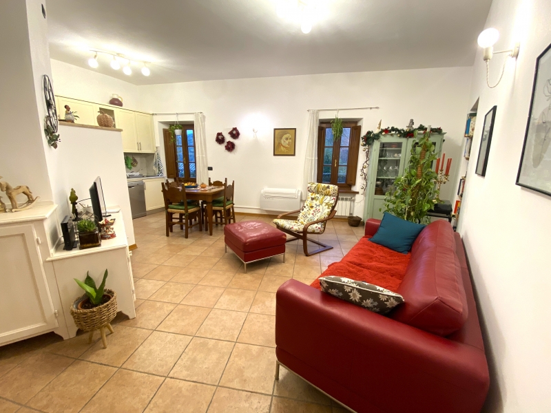 Trilocale in vendita a Massa e Cozzile