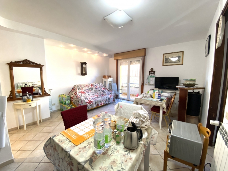 Trilocale con terrazzi a Montecatini-Terme