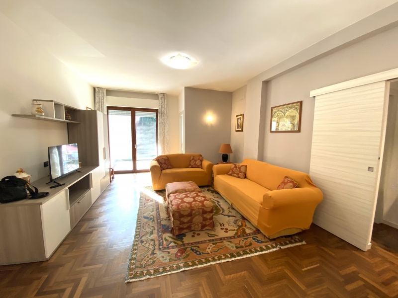 Quadrilocale con giardino a Montecatini-Terme