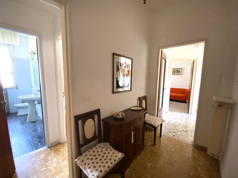 Trilocale con terrazzo a Montecatini-Terme