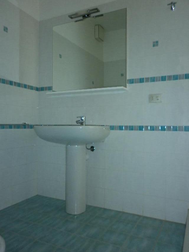 Bilocale con terrazzo, Carrara avenza