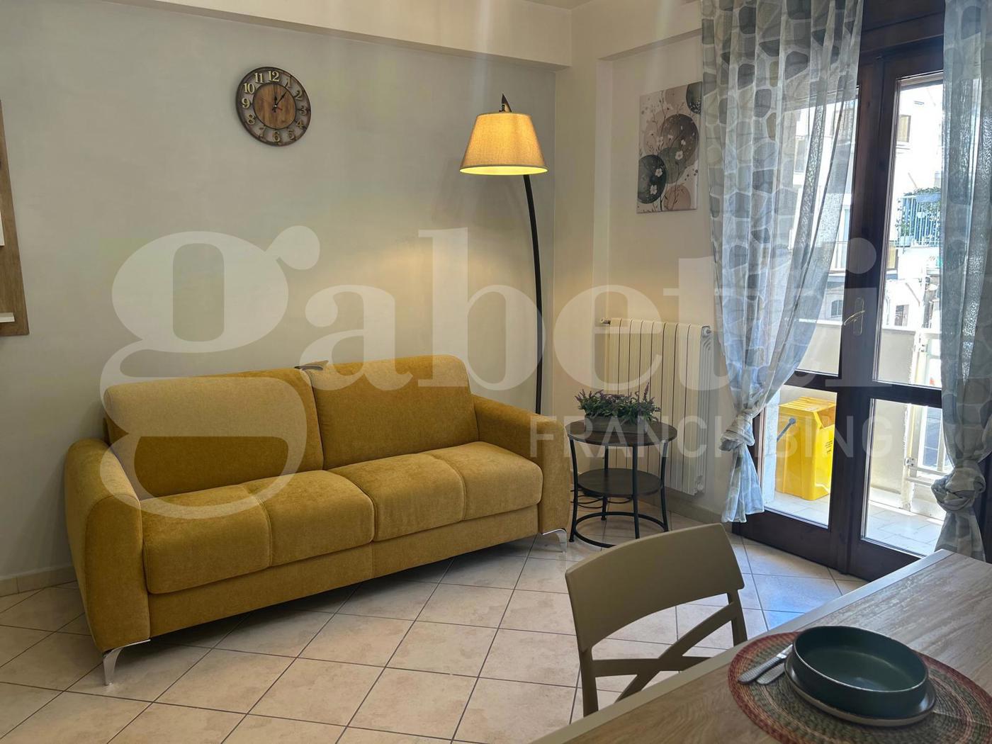 Trilocale in affitto a Margherita di Savoia
