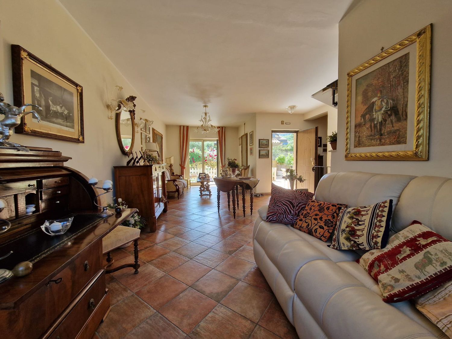 Villa in vendita in via di marino campagna 47, Rocca di Papa