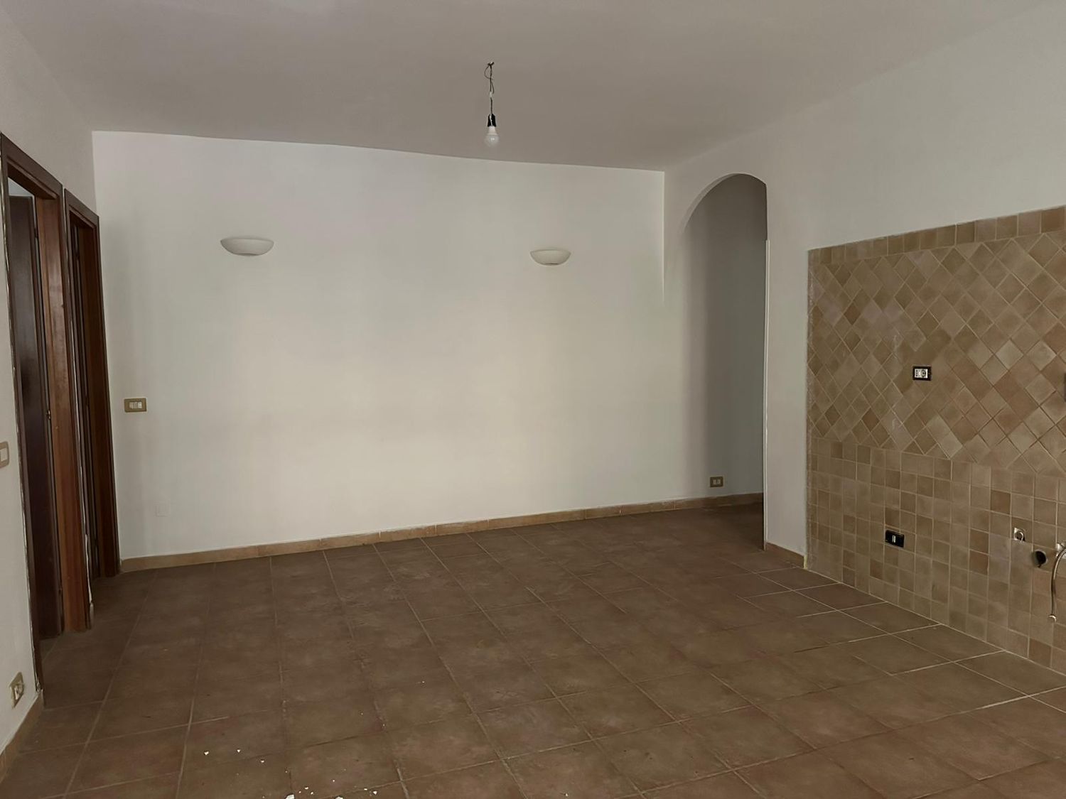 Trilocale in vendita in via merope 0, Roma