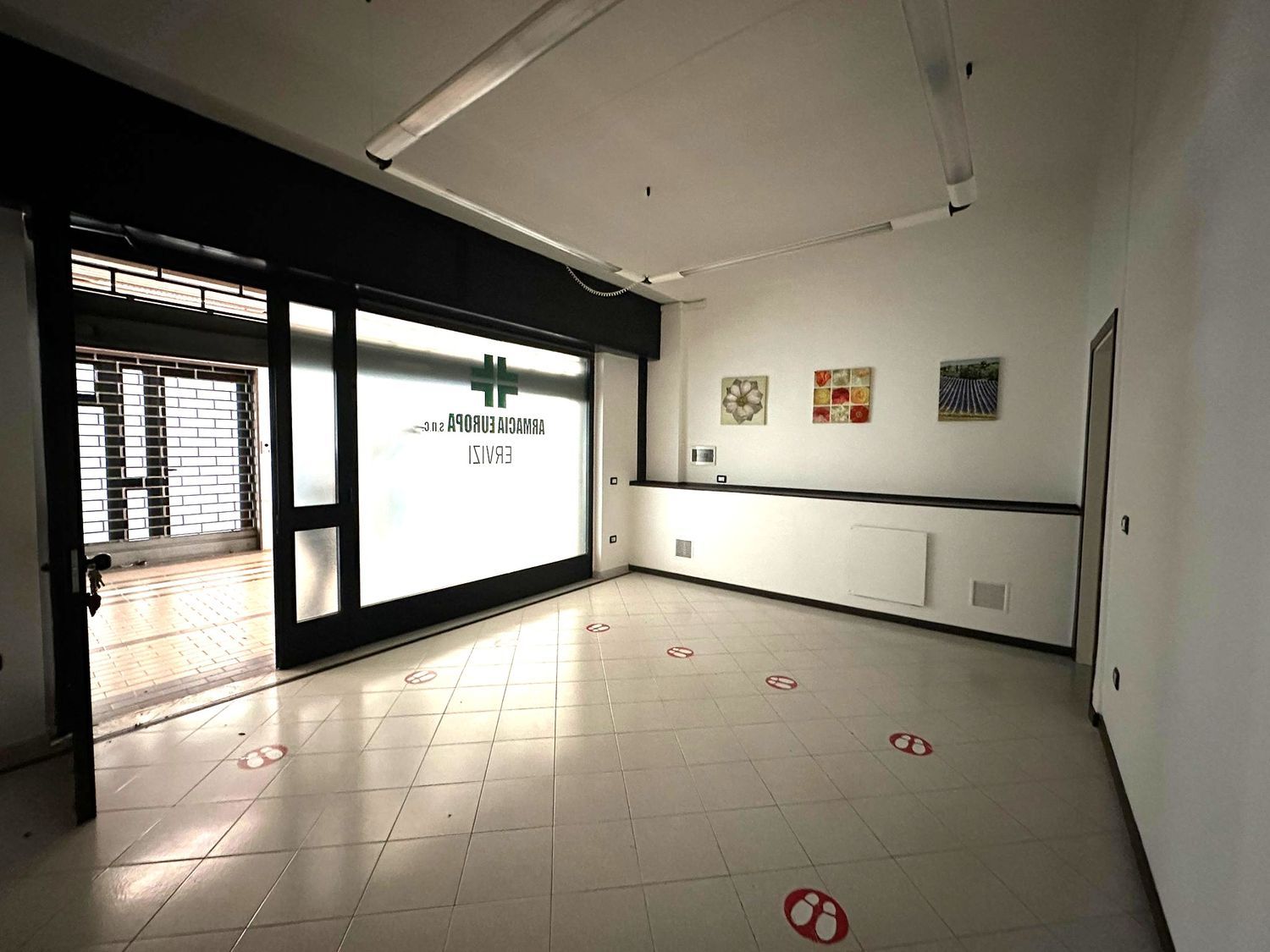 Locale commerciale in affitto in via via pietro nenni 6, Marino