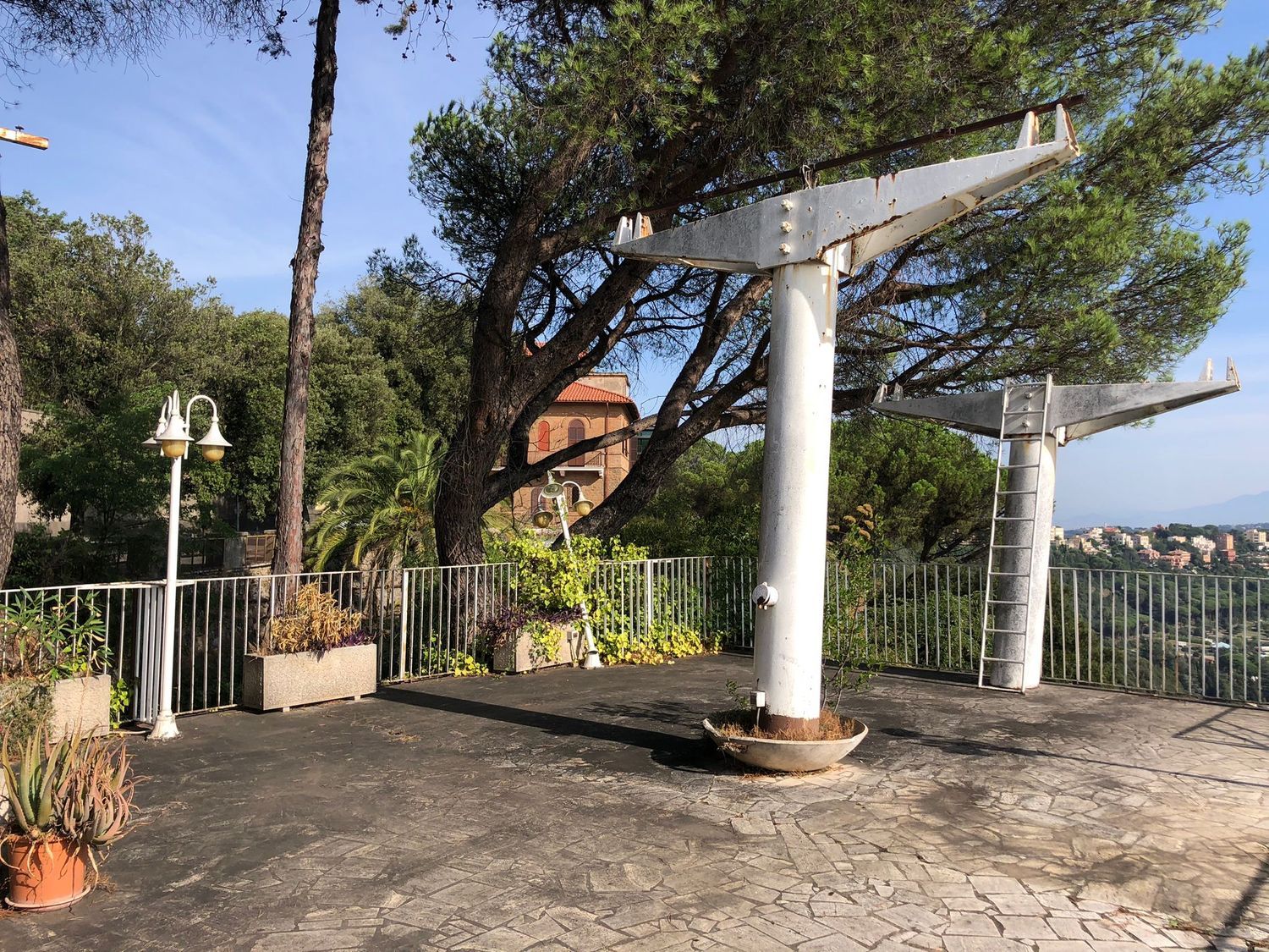 Locale commerciale in vendita in viale viale bruno buozzi 6, Castel Gandolfo