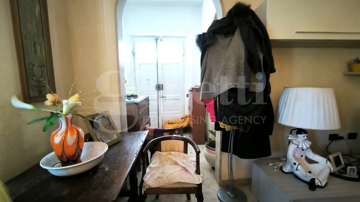 Villa con giardino a Follonica