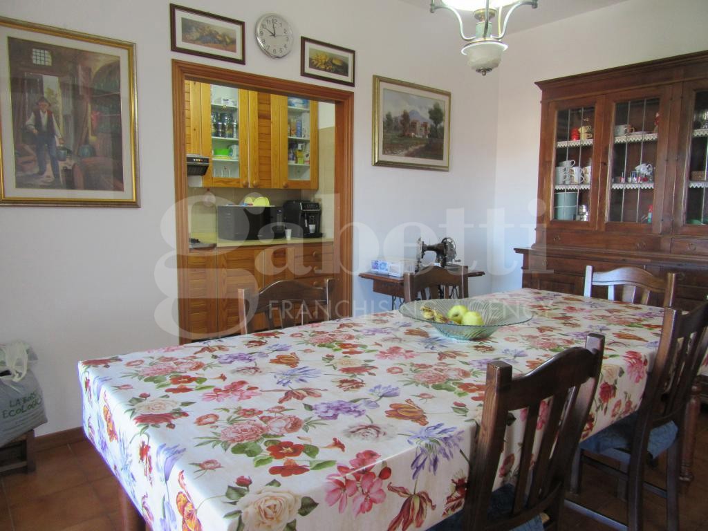 Appartamento con giardino a Roccastrada