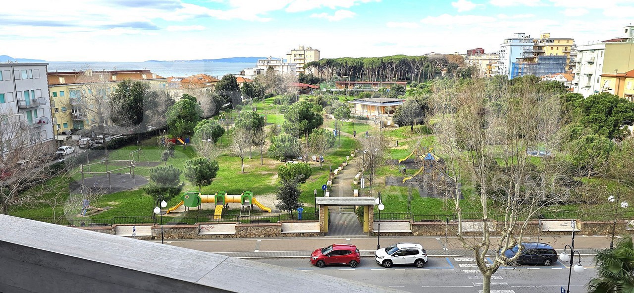 Quadrilocale vista mare a Follonica