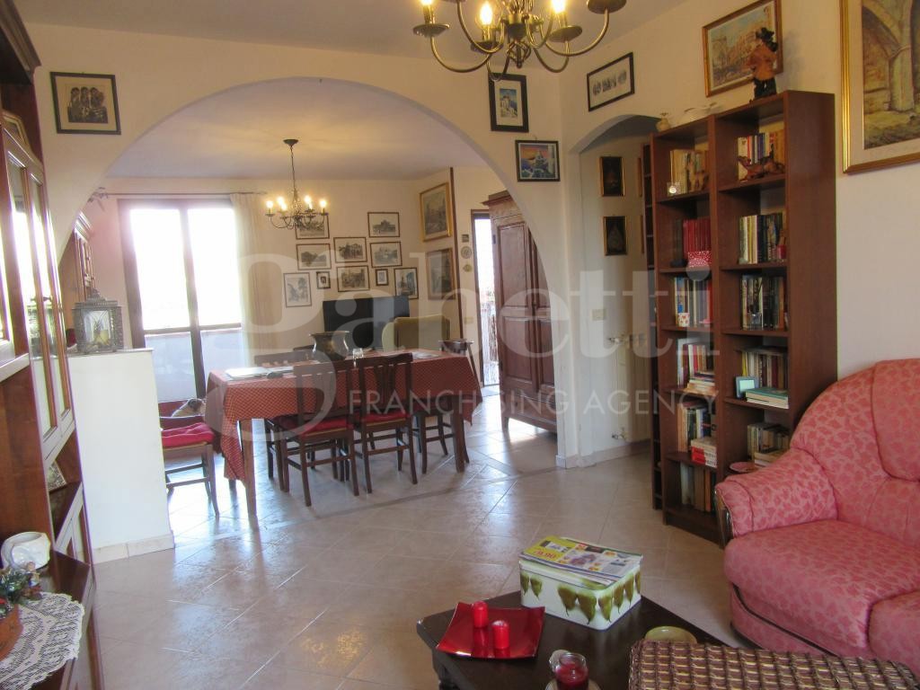 Appartamento con giardino a Gavorrano