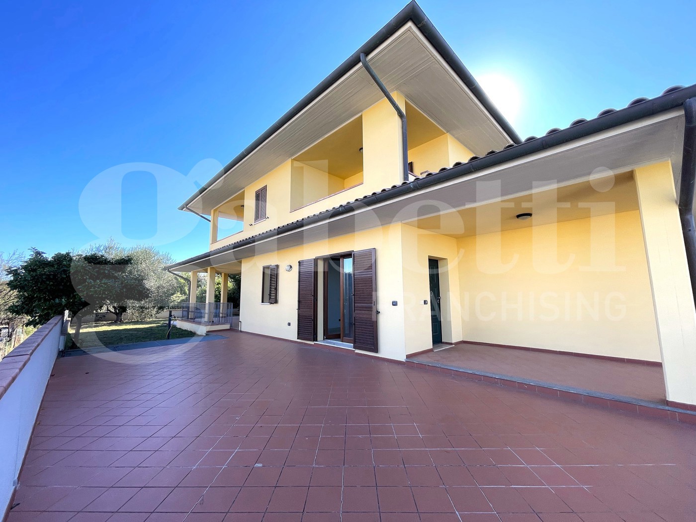 Villa Bifamiliare con giardino a Gavorrano