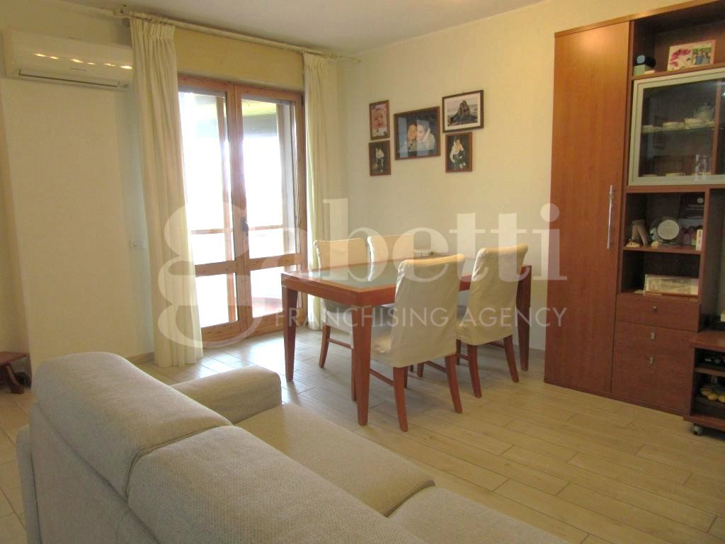 Appartamento con box a Gavorrano