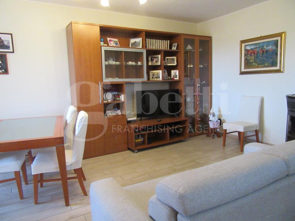 Appartamento con box a Gavorrano