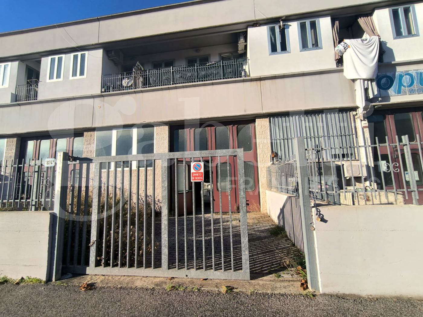 Magazzino in vendita a Follonica