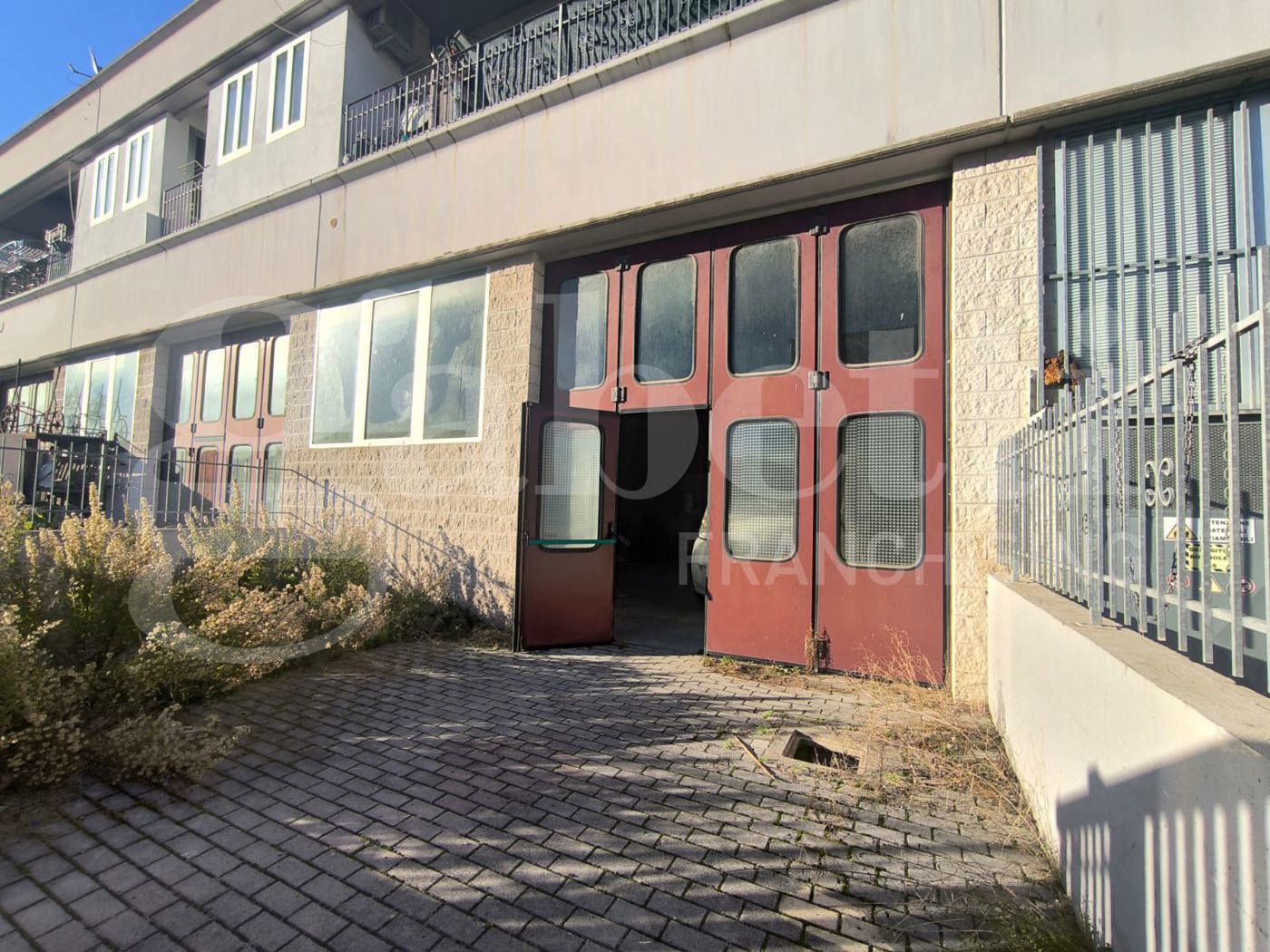 Magazzino in vendita a Follonica