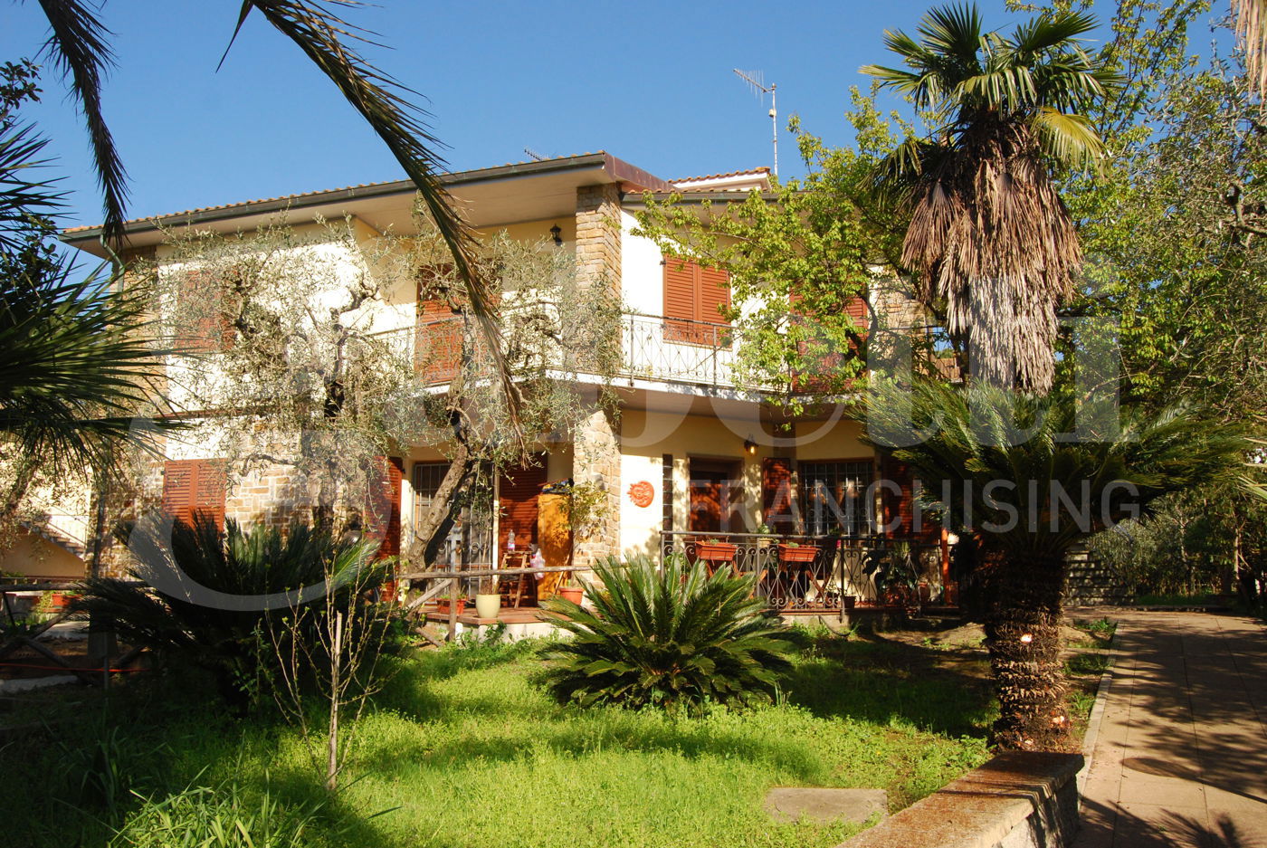 Villa Bifamiliare con giardino a Scarlino
