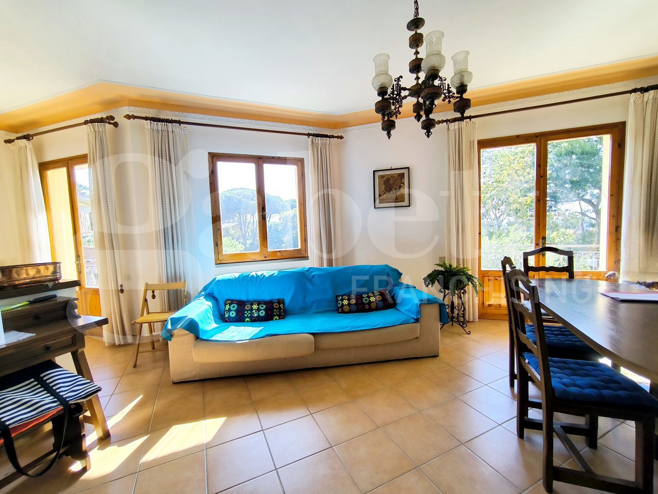 Villa Bifamiliare con giardino a Scarlino