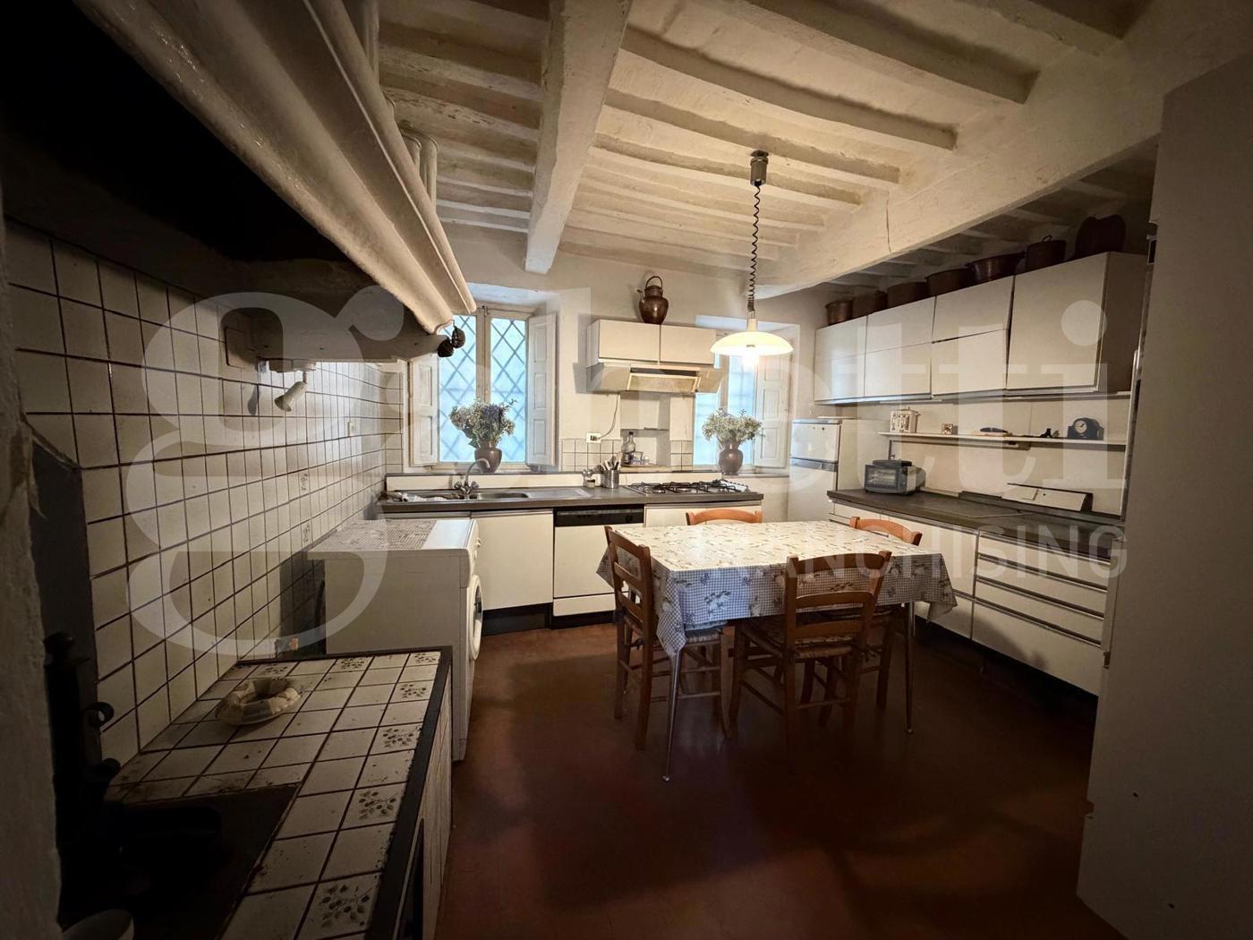 Casa indipendente in vendita a Gavorrano
