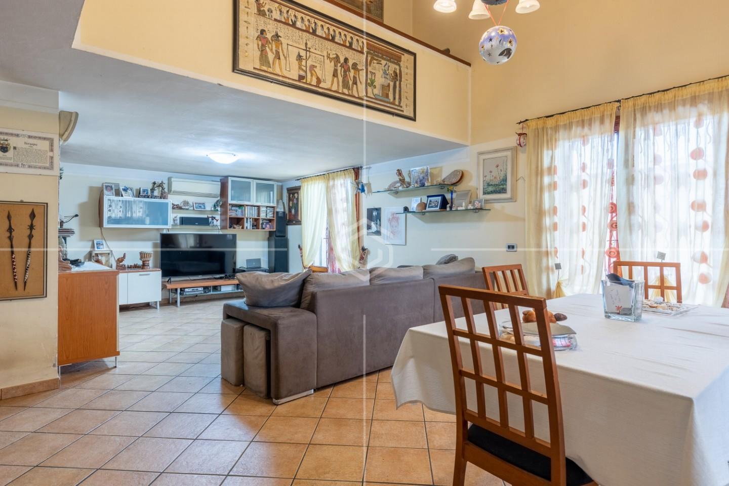 Villa con giardino, Pisa riglione oratoio