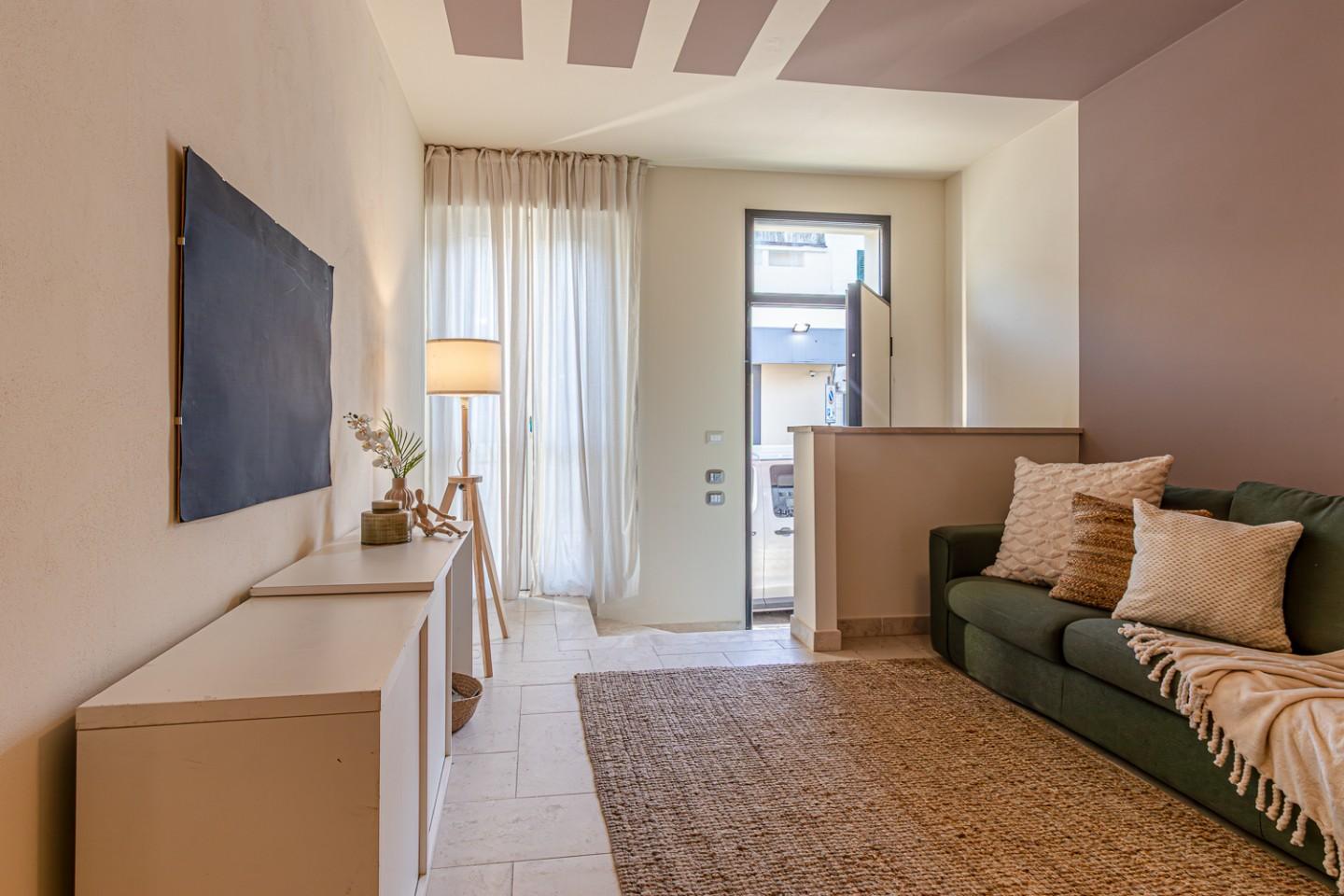 Appartamento con terrazzi, Viareggio centro mercato