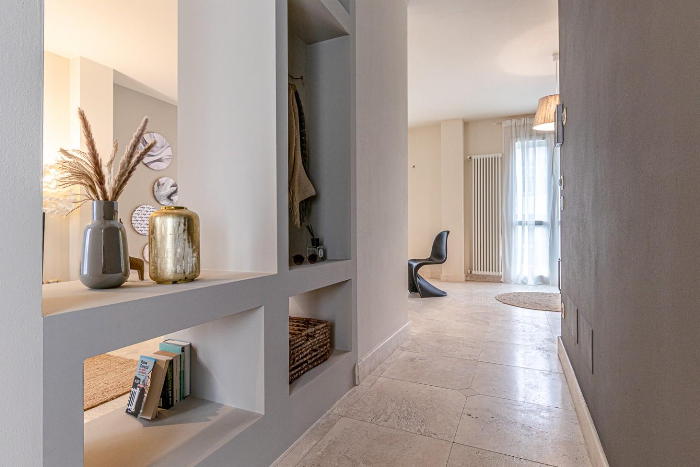 Casa indipendente con terrazzo a Viareggio