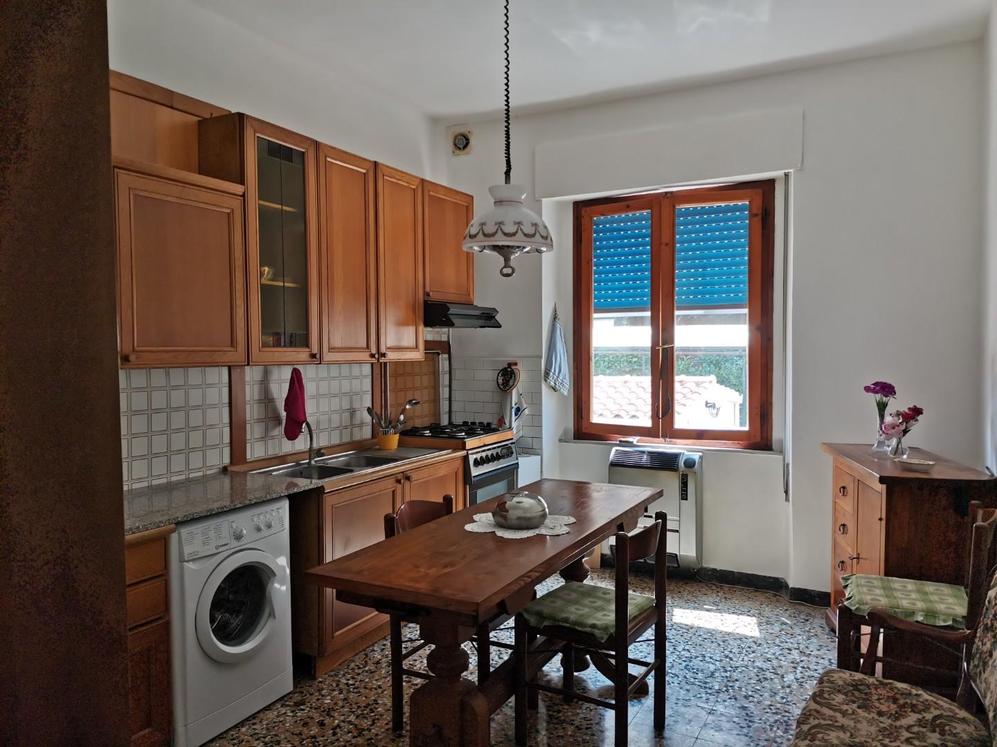 Trilocale con giardino, Poggibonsi via pisana (rione falco)