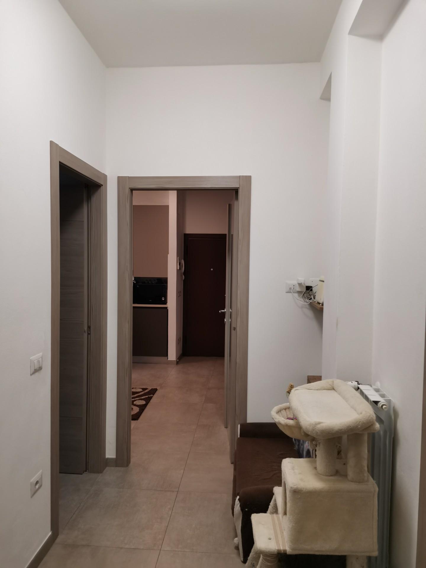 Trilocale con terrazzo, Poggibonsi borgaccio