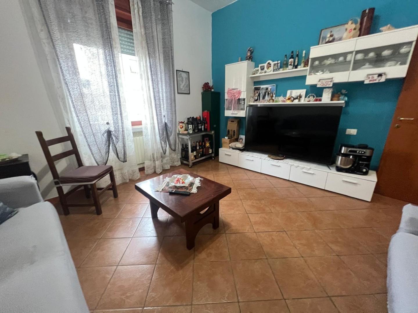 Quadrilocale con terrazzo a Poggibonsi